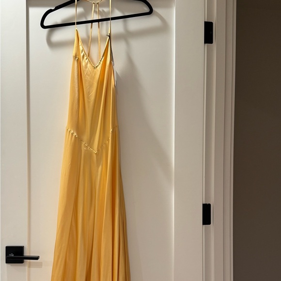 NWT Reformation Nari Silk Maxi Dress in Sunshine - Picture 2 of 7